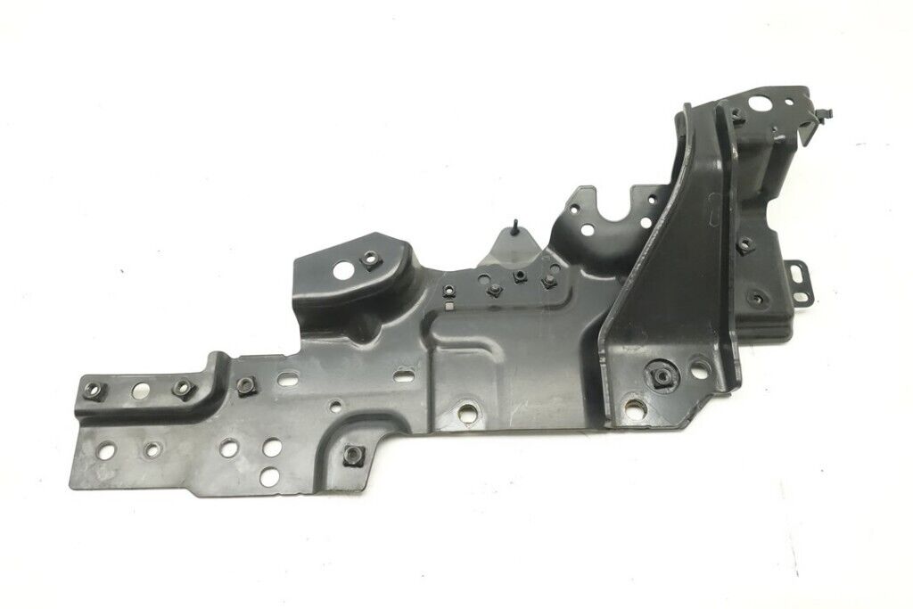 Bracket, Front Panel | VSV Otomotiv 